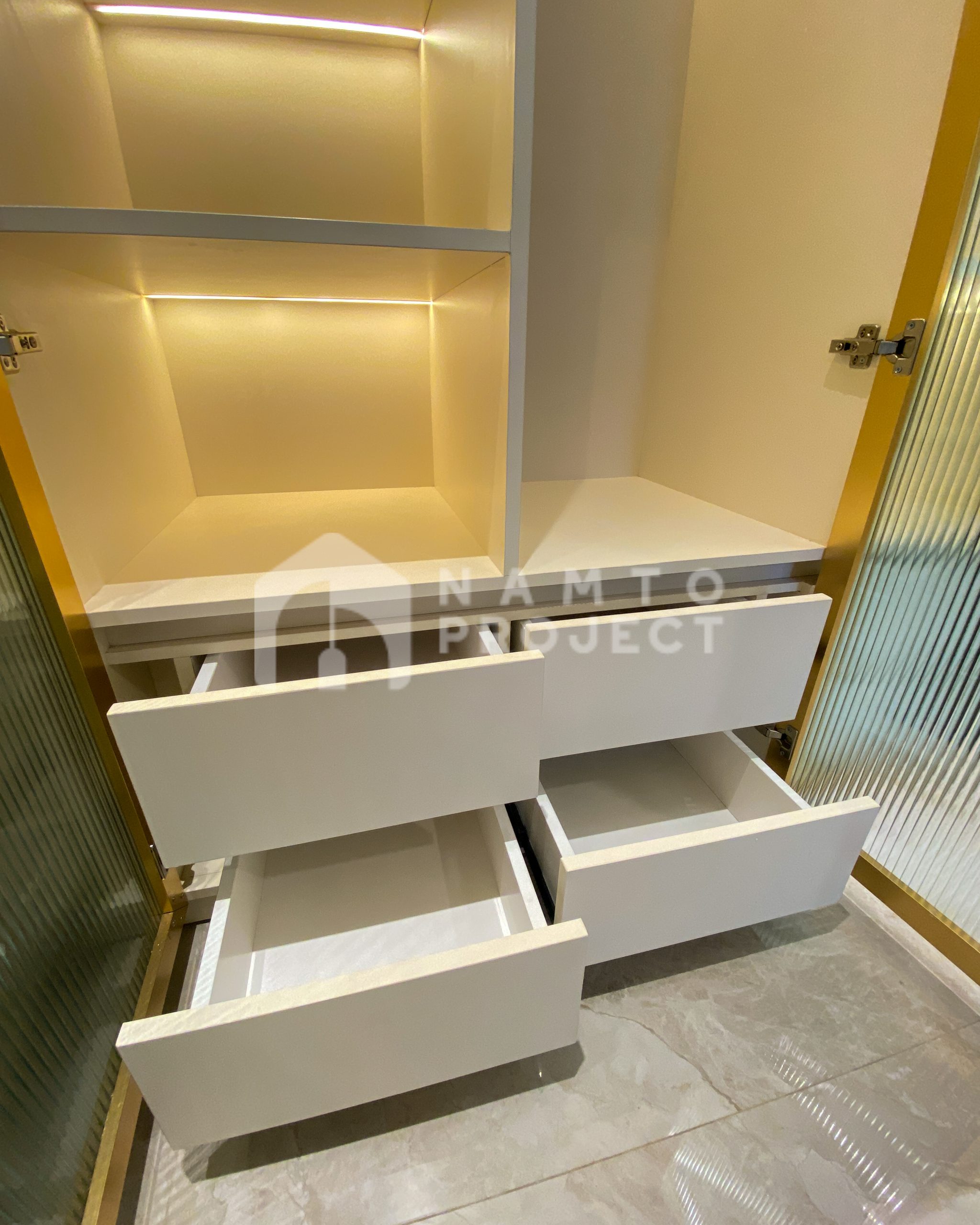 Kamar Master-25-1819